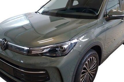 VW Tiguan 20.190 km 34.400 € Meißen 01662