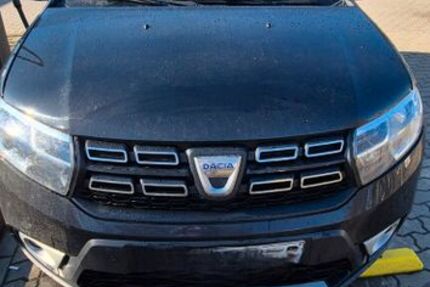 Dacia Sandero 90.700 km 8.500 &euro; Bernburg 06406