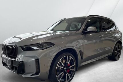 BMW X5 4.500 km 107.900 € Bremerhaven 27572