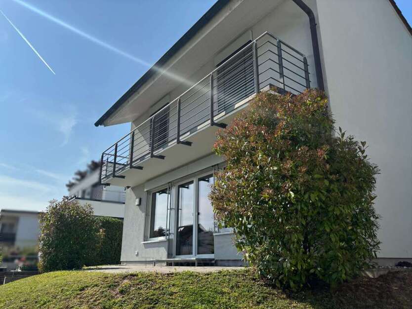 Haus zum Mieten in Pforzheim 1.450 € 120 m²