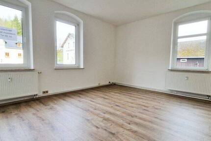 2-Raum-Wohnung mit Stellplatz in Schmiedeberg