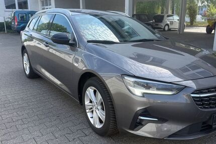 Opel Insignia 72.000 km 16.800 &euro; Hofheim- Wallau 65719