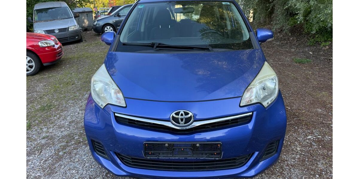 Toyota Verso-S 166.828 km 3.500 &euro; Emmering 82275