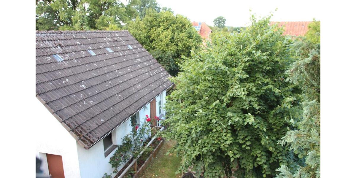 Einfamilienhaus Bergen - 5 Zimmer, 120 m&sup2;, 1.350&euro; | Angebot:26202206