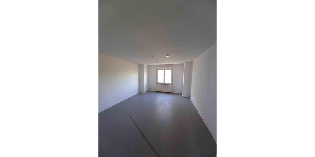 Dachgeschoßwohnung Stuttgart Bad Cannstatt - 2 Zimmer, 67 m&sup2;, 738&euro; | Angebot:26350565