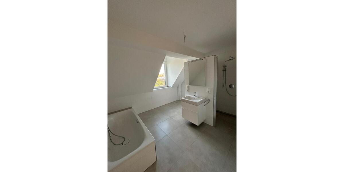 Doppelhaushälfte Münster Münster-Südost - 5 Zimmer, 180 m&sup2;, 2.670&euro; | Angebot:23281383