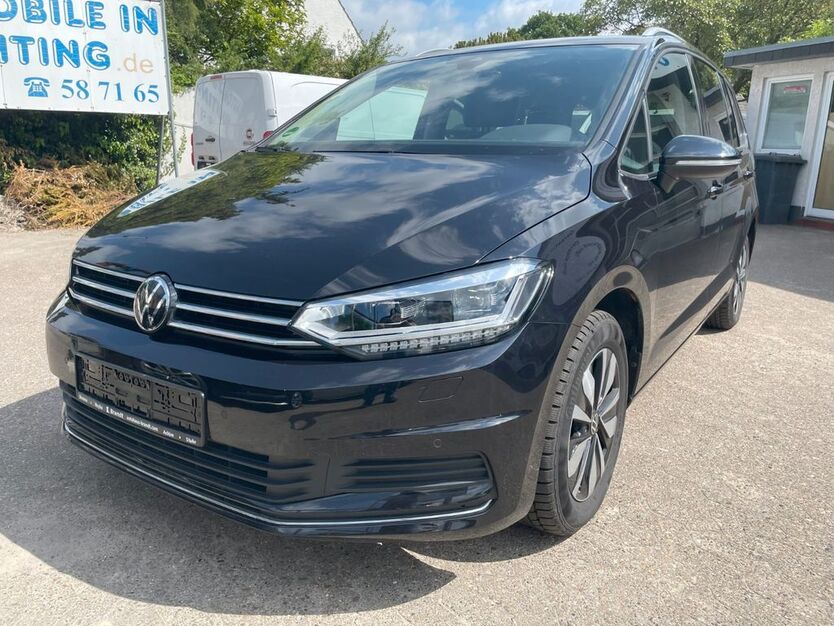 VW Touran 7.900 km 31.500 € Bremen 28259