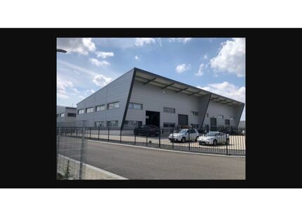 Provisionsfrei* Gewerbehalle Halle Werkstatt 1000m2, 2768m2 Grundstück Teilverkauf möglich zimmer