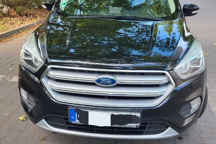 Ford Kuga 89.800 km 9.900 &euro; Mannheim 68259
