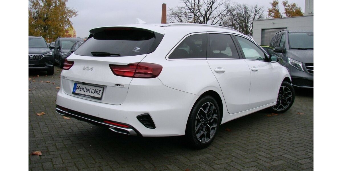 Kia Ceed SW 1.5 T-GDi GT Line ACC LED 2.600 km 24.980 &euro; Falkensee 14612