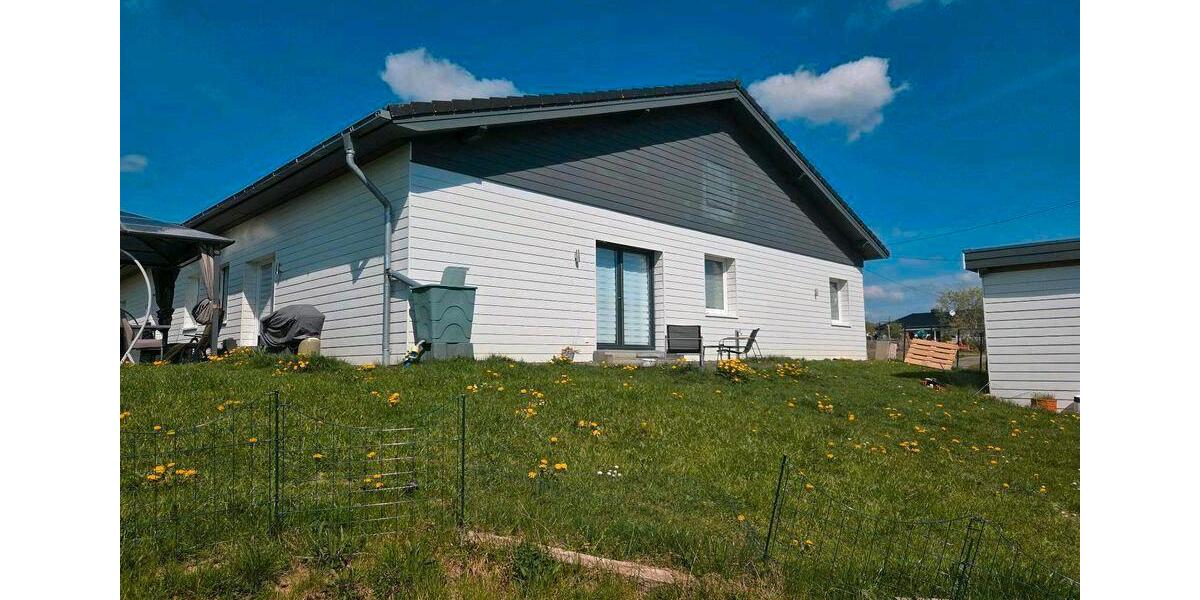 Doppelhaushälfte Ulmen - 2 Zimmer, 200 m&sup2;, 438.000&euro; | Angebot:26221661