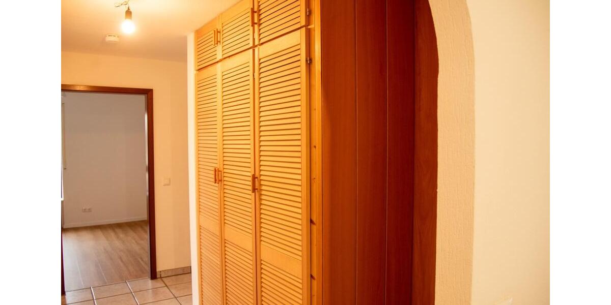 Dachgeschoßwohnung Kerpen Buir - 3 Zimmer, 93 m&sup2;, 1.050&euro; | Angebot:24805865