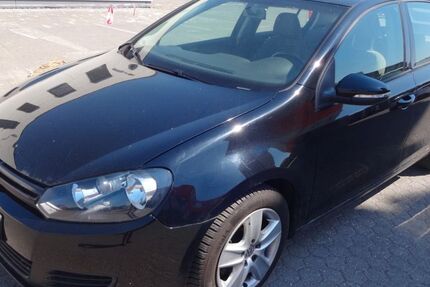 VW Golf 242.000 km 4.200 € Zülpich 53909