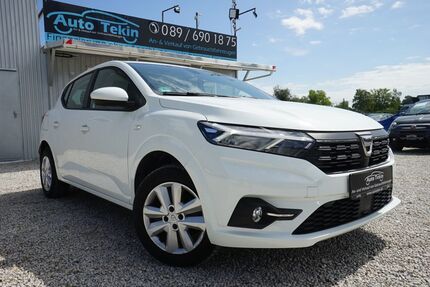 Dacia Sandero 23.777 km 13.950 &euro; München 81829