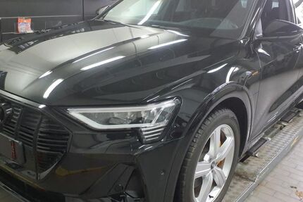 Audi e-tron 35.886 km 41.859 &euro; Hagen 58091