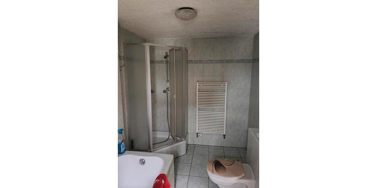 Bauernhaus, Landhaus Guben - 6 Zimmer, 132 m&sup2;, 79.000&euro; | Angebot:26322043
