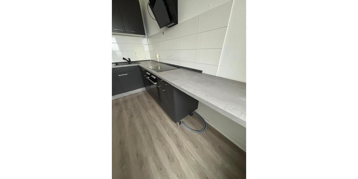 Dachgeschoßwohnung Jena Lobeda-Altstadt - 2 Zimmer, 55 m&sup2;, 600&euro; | Angebot:26367193