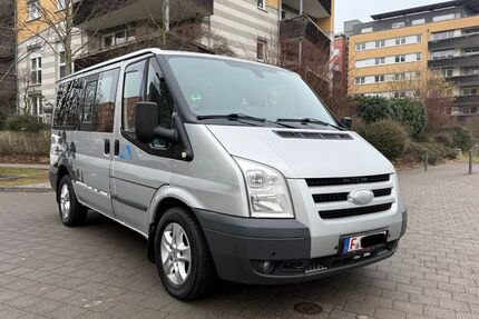 Ford Transit 211.943 km 9.390 &euro; Frankfurt am Main 60486