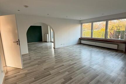 Großzügige 107m2 Erdgeschosswohnung mit Garten, Wesel-Blumenkamp 3 zimmer