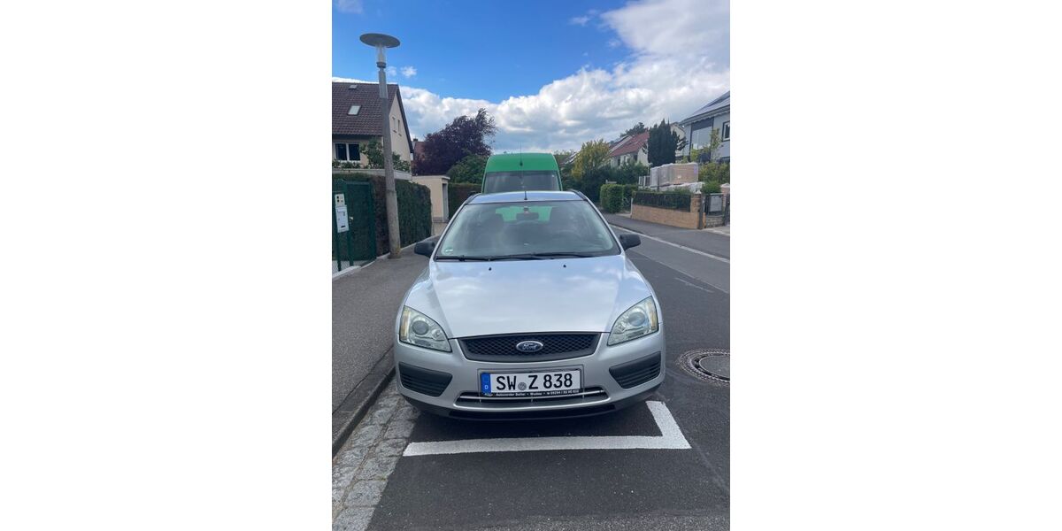 Ford Focus 201.000 km 2.500 &euro; Schweinfurt 97422