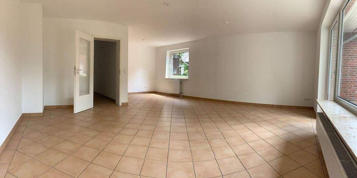Mehrfamilienhaus, Wohnhaus Pinneberg Quellental - 4 Zimmer, 110 m&sup2;, 1.600&euro; | Angebot:26449977