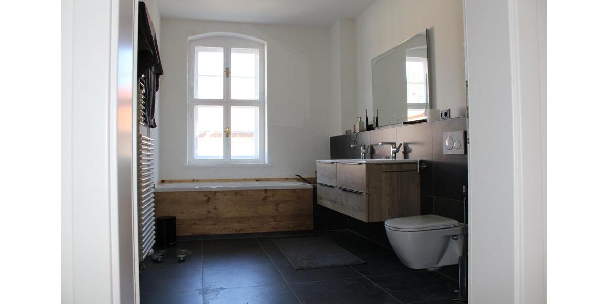 Maisonettenwohnung Bad Gottleuba-Berggießhübel Berggießhübel - 3 Zimmer, 198 m&sup2;, 2.000&euro; | Angebot:21638898