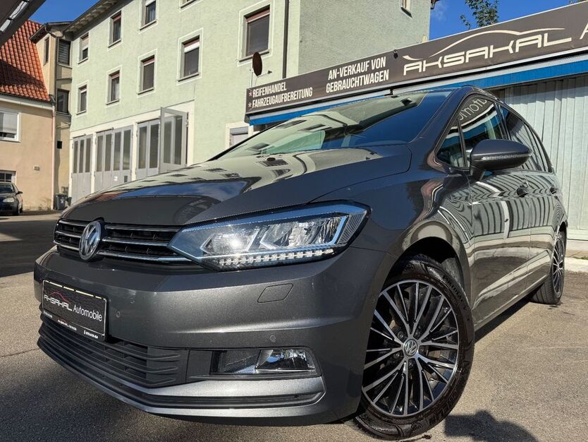 VW Touran 163.000 km 15.800 € Weil der Stadt 71263
