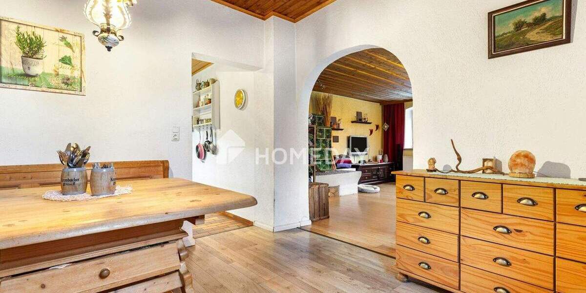 Einfamilienhaus Oberviechtach Schönthan - 6 Zimmer, 200 m&sup2;, 300.000&euro; | Angebot:25471636