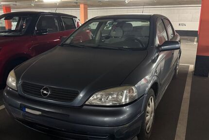 Opel Astra 193.792 km 950 € Ulm 89075