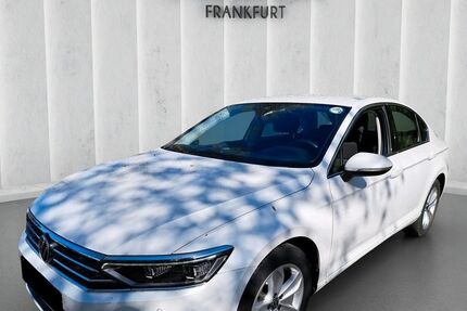 VW Passat 126.384 km 17.300 &euro; Frankfurt am Main 65933