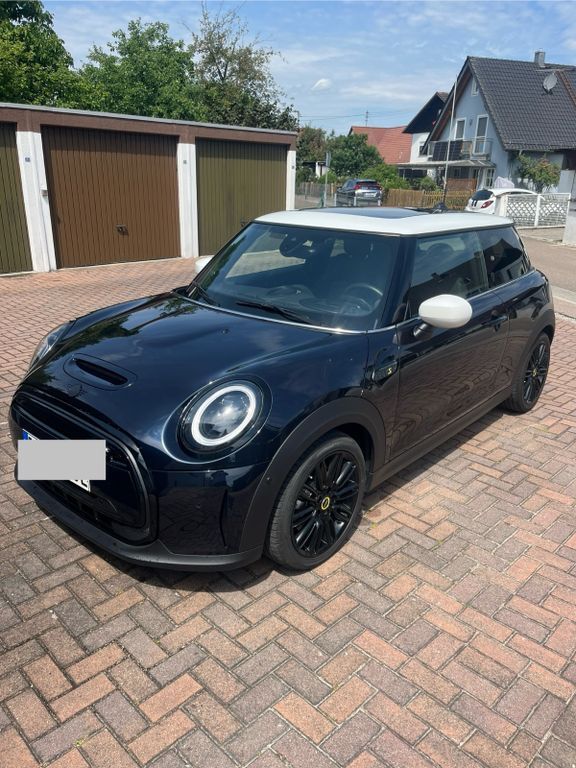 Cooper SE