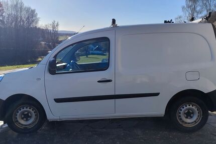 Renault Kangoo 124.000 km 9.000 &euro; Bruck i.d.OPf. 92436