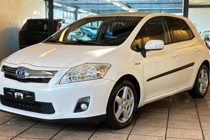 Toyota Auris 75.642 km 8.450 &euro; Berlin 10829