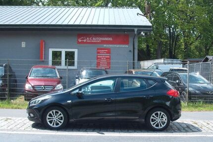 Kia ceed / Ceed 103.650 km 6.399 &euro; Loxstedt-Hahnenknoop 27612