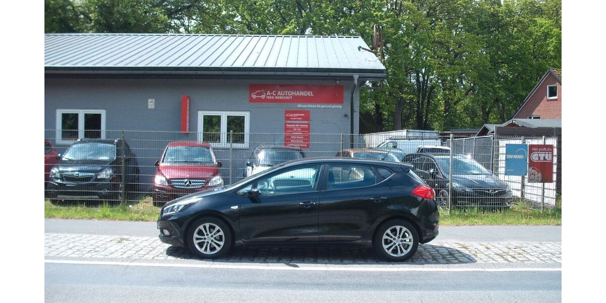 Kia ceed / Ceed 103.650 km 6.799 &euro; Loxstedt-Hahnenknoop 27612