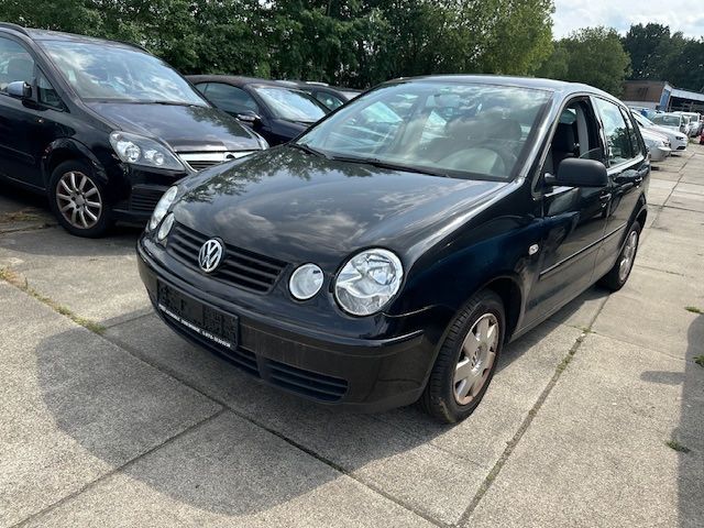 VW Polo 208.000 km 2.500 &euro; Winsen/Luhe 21423