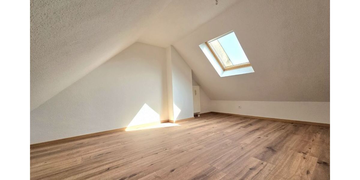 Attraktives Anlageobjekt! 3 vermietete Wohnungen mit TG-Stellplatz im Paket! - Etagenwohnung Chemnitz Altchemnitz | Angebot:26161417
