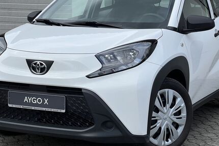 Toyota Aygo (X) 30.121 km 11.990 &euro; Moorenweis 82272