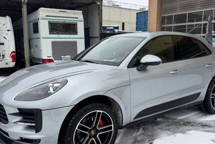 Porsche Macan 215.000 km 28.990 &euro; Frankfurt am Main 65933