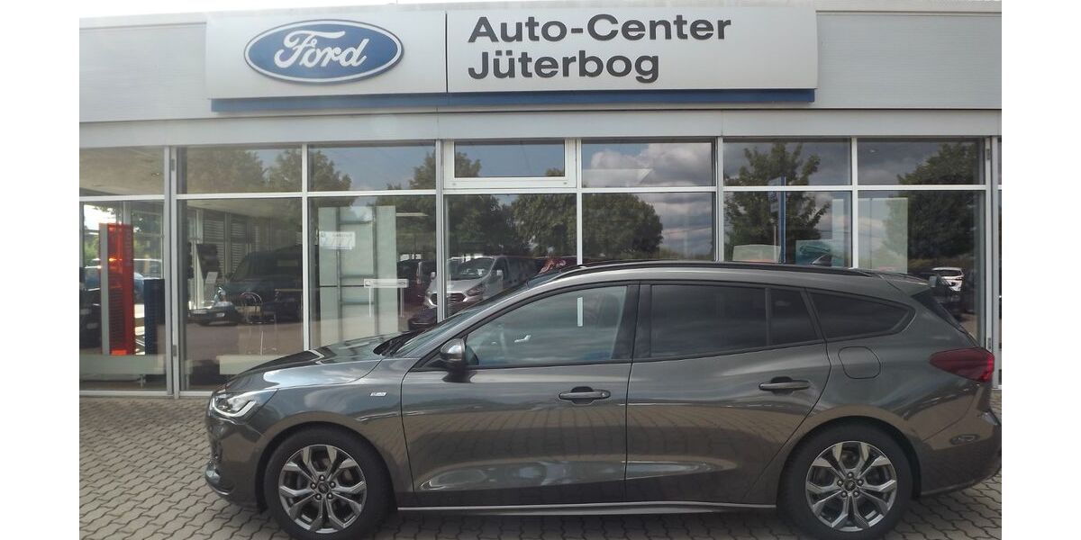Ford Focus 24.430 km 26.890 &euro; Jüterbog 14913