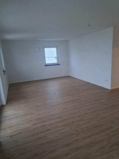 Etagenwohnung Thierhaupten - 3 Zimmer, 87 m&sup2;, 1.000&euro; | Angebot:25409032