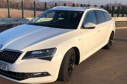 Skoda Superb 225.000 km 13.999 &euro; Schorndorf 73614