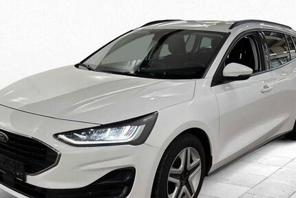 Ford Focus 129.374 km 13.580 &euro; Ingelheim 55218