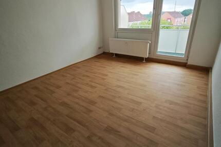 schöne 4-Raumwohnung mit Badewanne und Balkon zimmer