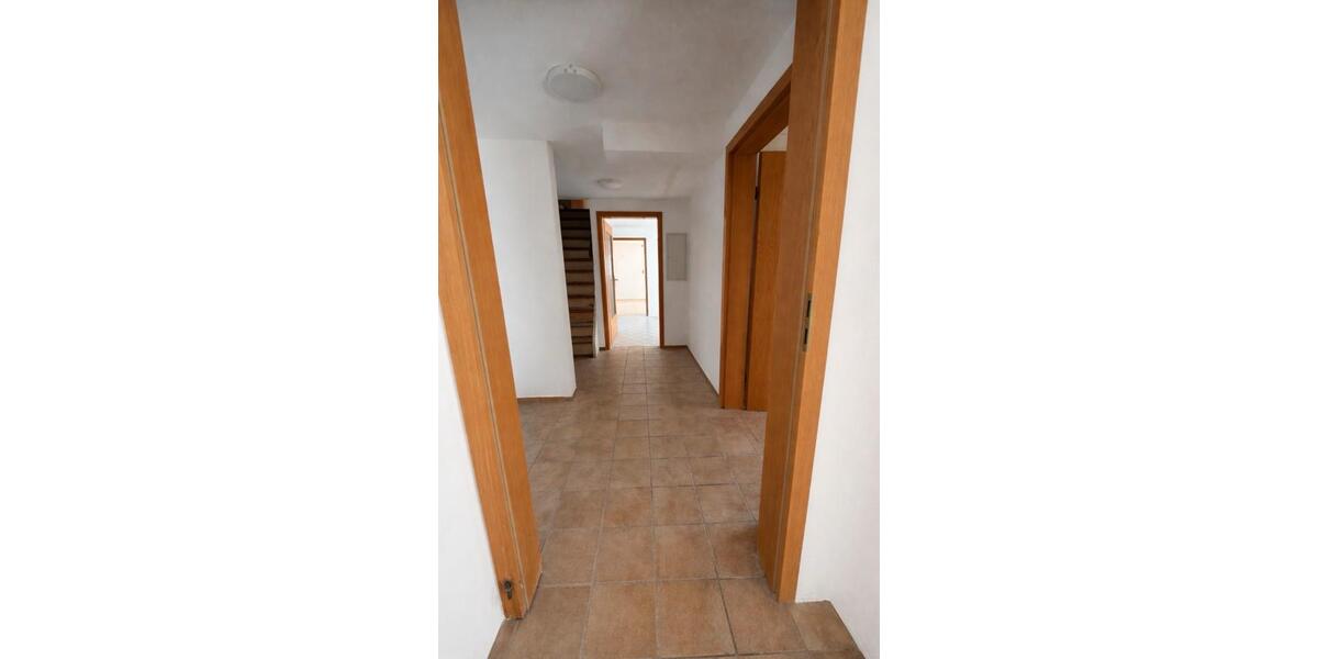 Doppelhaushälfte Bamberg Am Bruderwald - 3 Zimmer, 100 m&sup2;, 1.400&euro; | Angebot:26043430