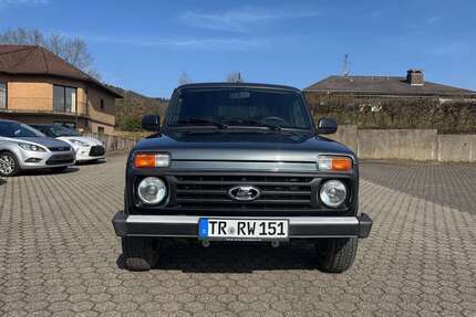 Lada Taiga