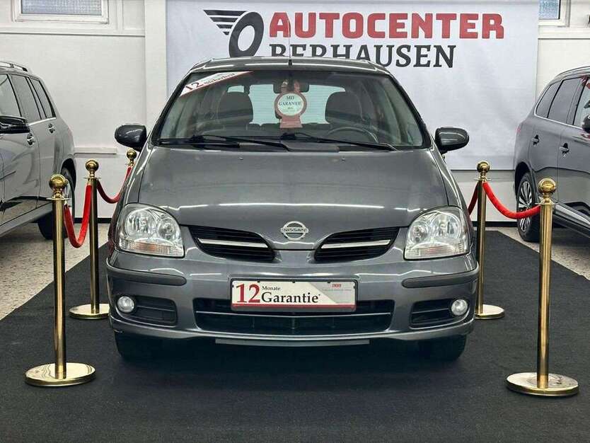 Nissan Almera 147.821 km 3.999 € Oberhausen 46049