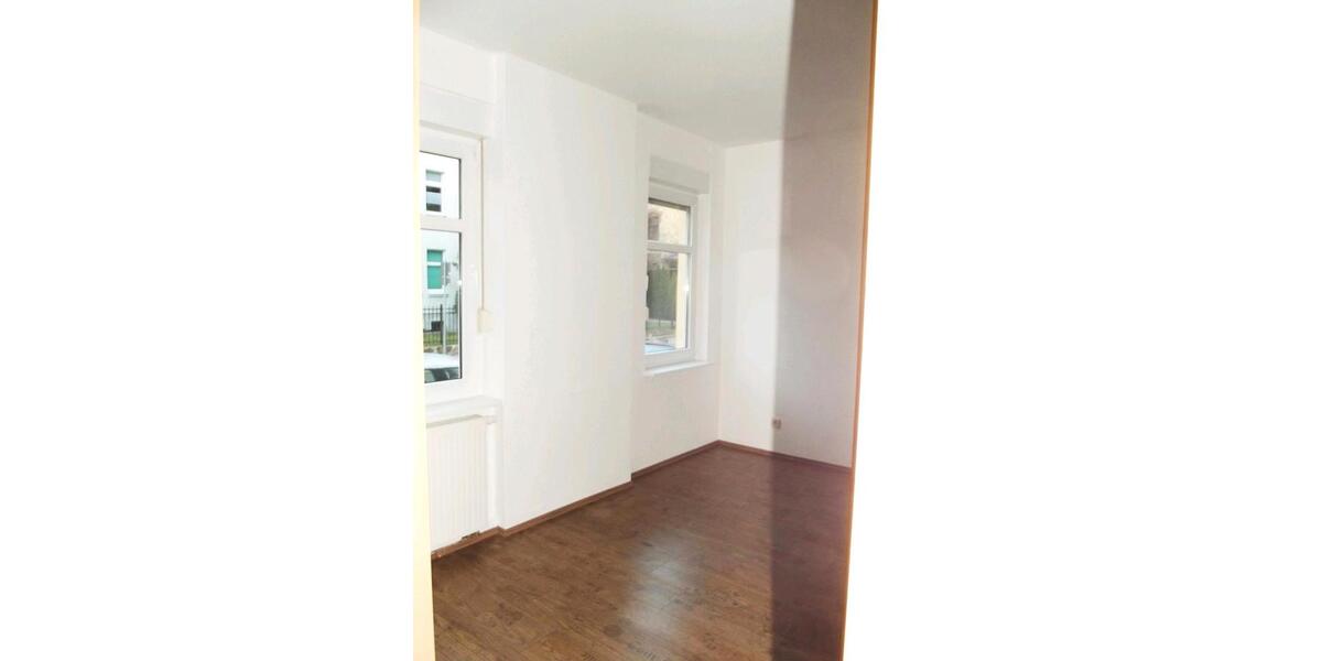 Einfamilienhaus Gotha - 7 Zimmer, 230 m&sup2;, 310.000&euro; | Angebot:25998781