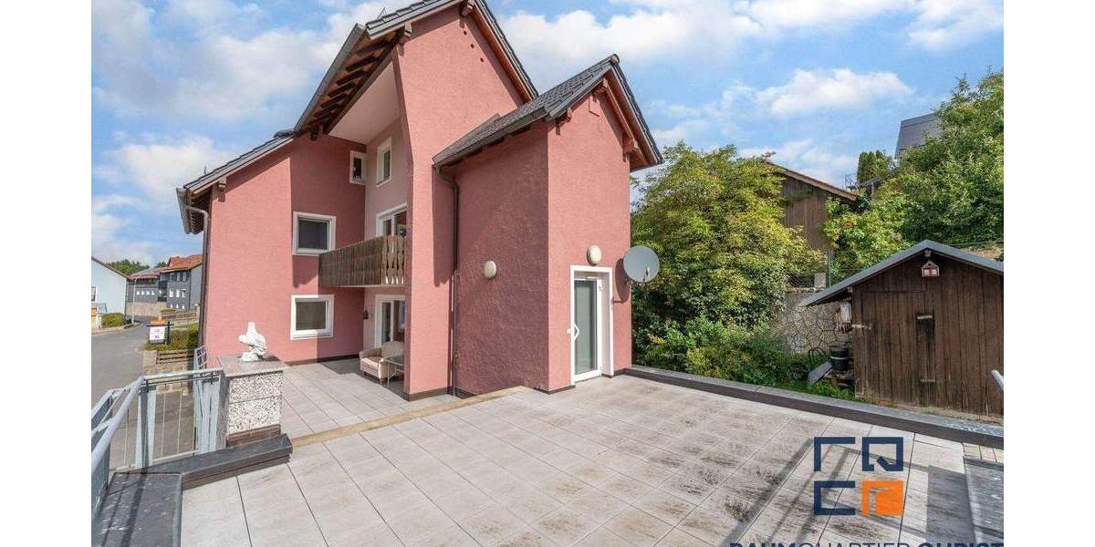 Behinderten und Rollstuhlgerechtes Mehrfamilienhaus mit Aufzug, Sonnenterrasse und großen Garten 9 zimmer