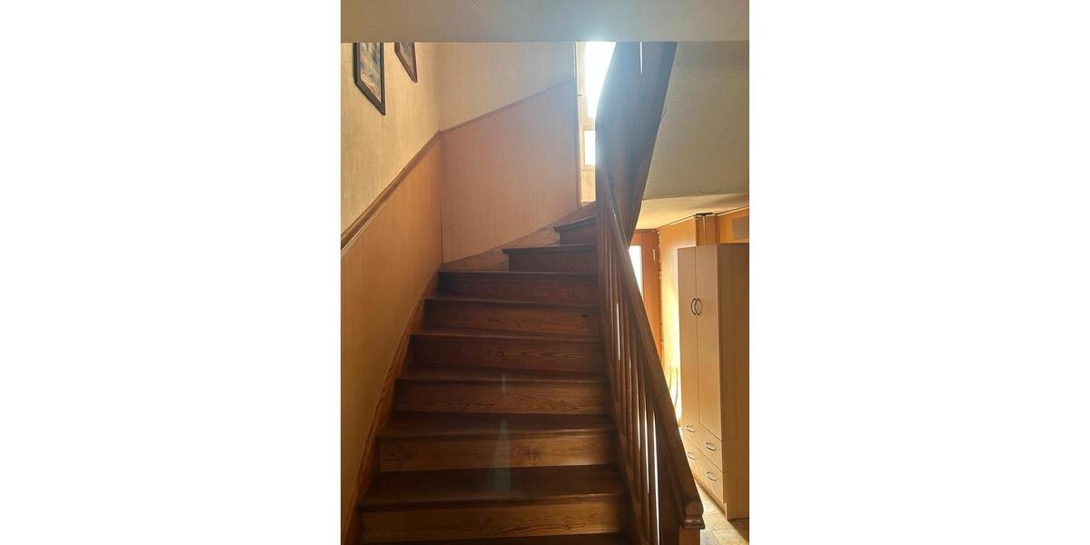 Einfamilienhaus Kusel - 11 Zimmer, 225 m&sup2;, 160.000&euro; | Angebot:26413367